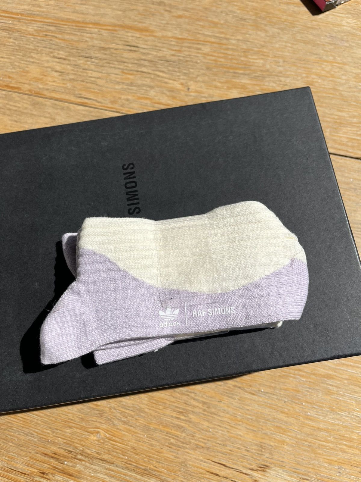Adidas × Raf Simons Raf Simons Purple Cream socks Size ONE SIZE - 3 Thumbnail