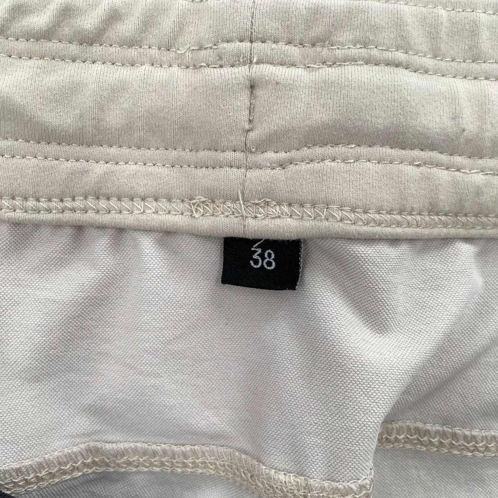 Vintage Public Rec Shorts Mens 38 Beige Elastic Waist Drawstring Pockets Performance Activewear Casual Cross Training Size US 38 / EU 54 - 5 Thumbnail