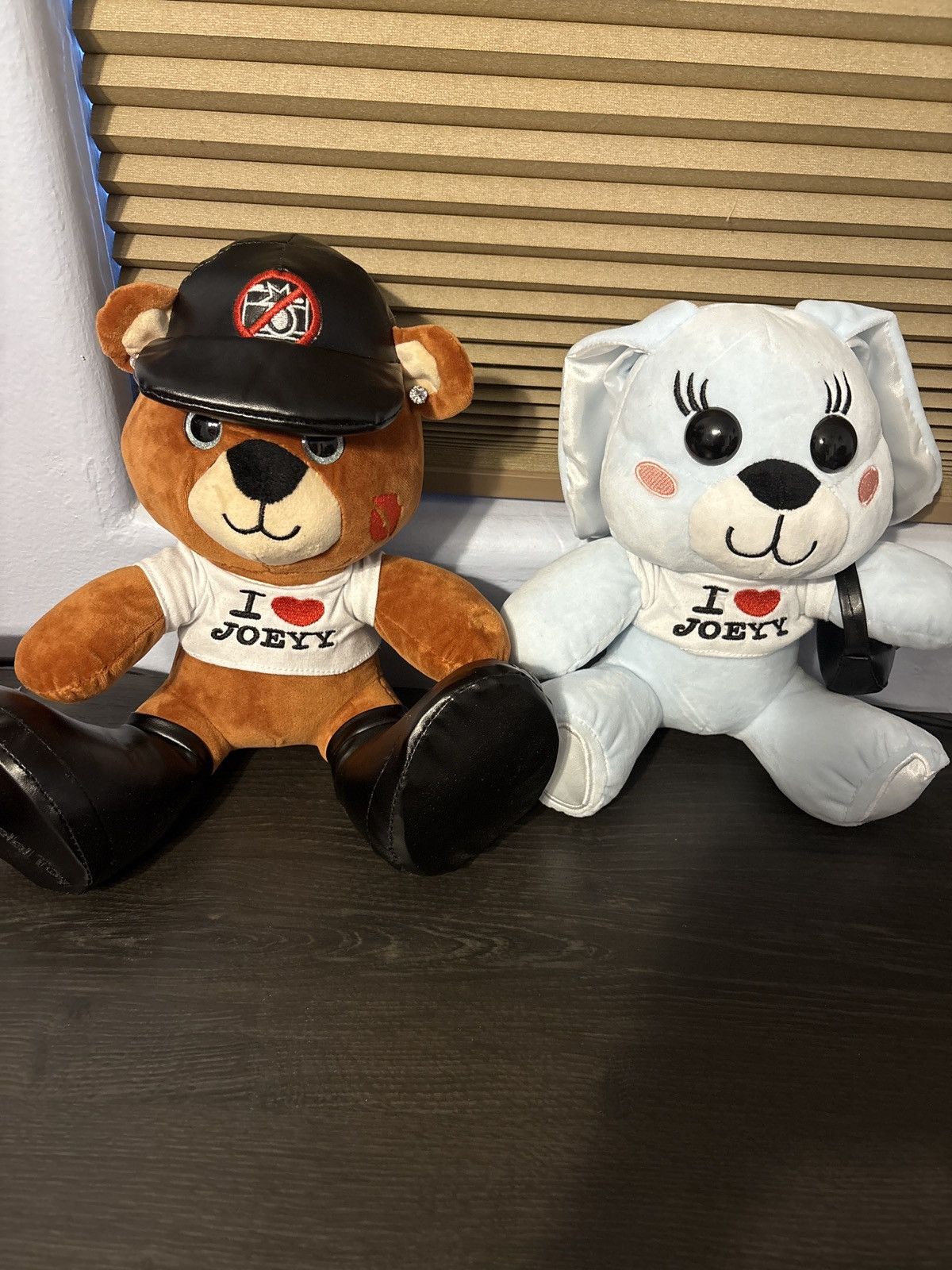 Other JOEYY MERCH (Valentine Drop)STUFF ANIMALS Size ONE SIZE - 1 Thumbnail