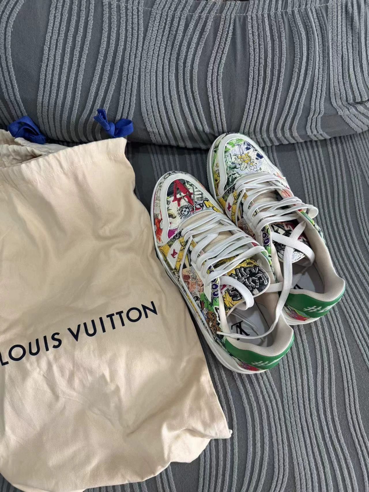 Louis Vuitton Multi-Color Low-Top Sneakers Size 9.5 Size US 9.5 / EU 42-43 - 1 Thumbnail