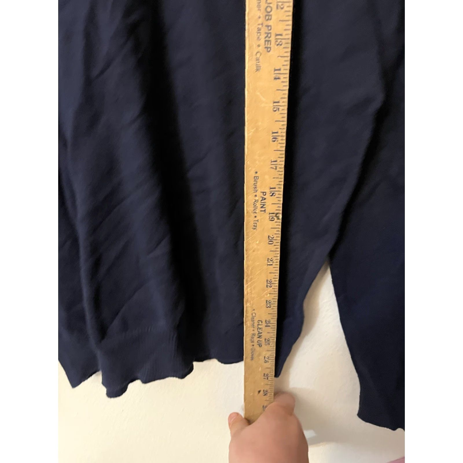 Old Navy Old Navy Mens Sweater Shirt? No, it's a Long Sleeve V-Neck Lightweight Cotton Blend Pullover Size Large – Blue, Regular Fit, Knit Top Size US L / EU 52-54 / 3 - 4 Thumbnail