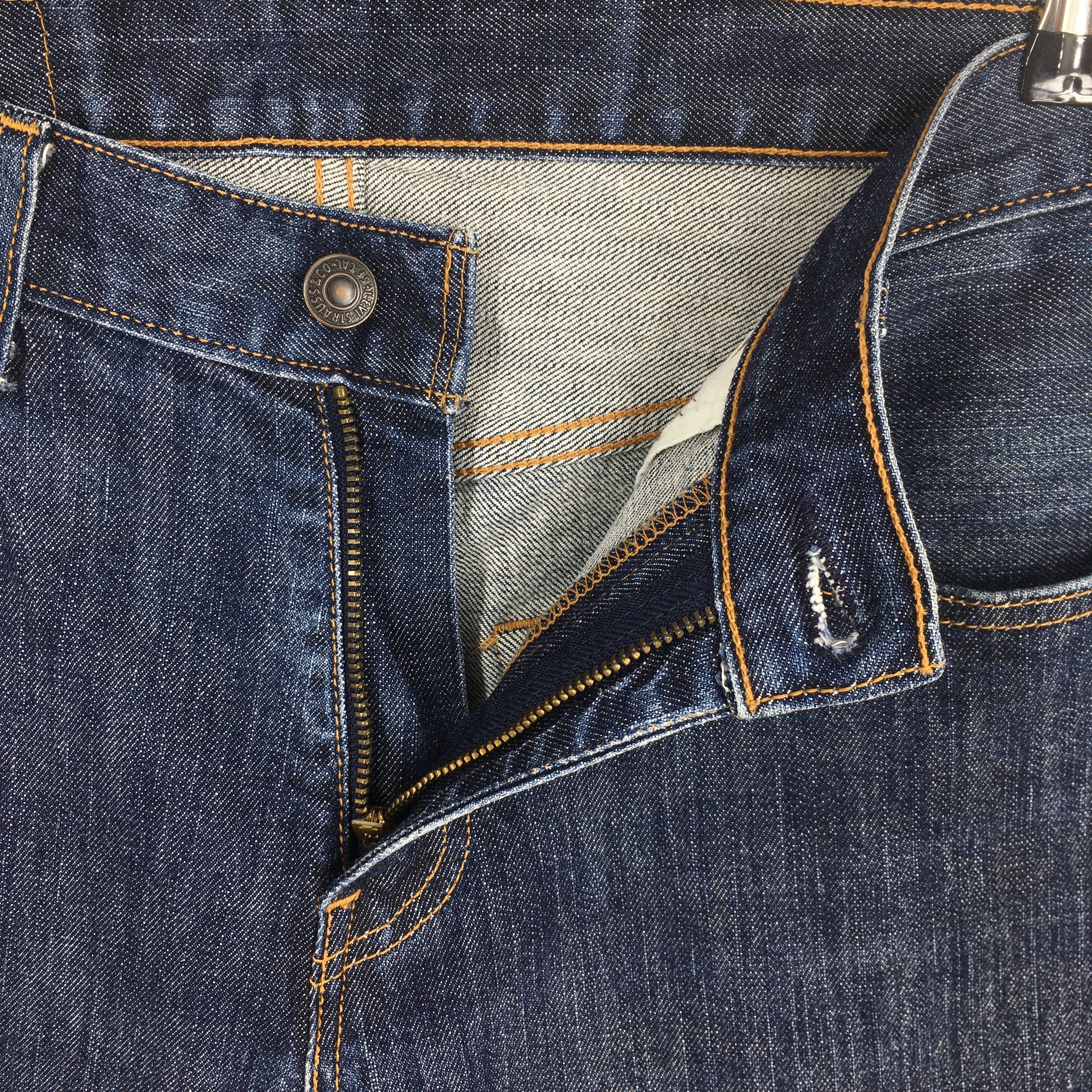 Levi's Size 28x28.5 Vintage Levi's 517 Bootcut Flare Jeans S794 Size US 28 / EU 44 - 6 Thumbnail