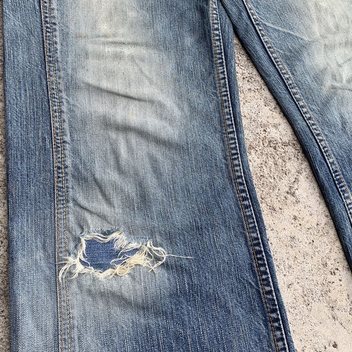 Japanese Brand Flare Vintage Edwin Blue Trip Distressed Denim W32 Size US 32 / EU 48 - 9 Thumbnail