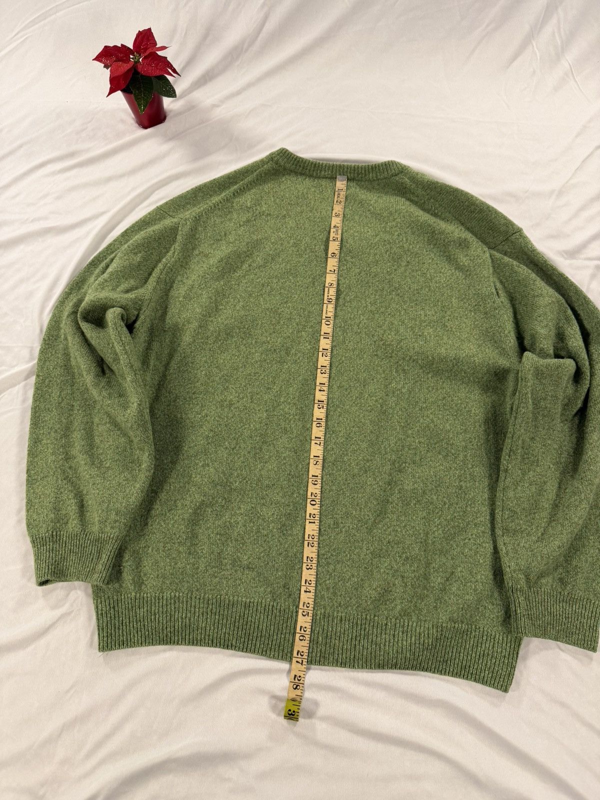 Lacoste Vintage Lacoste Knit Sweater V Neck Pullover Size 7 / L Size US L / EU 52-54 / 3 - 10 Thumbnail