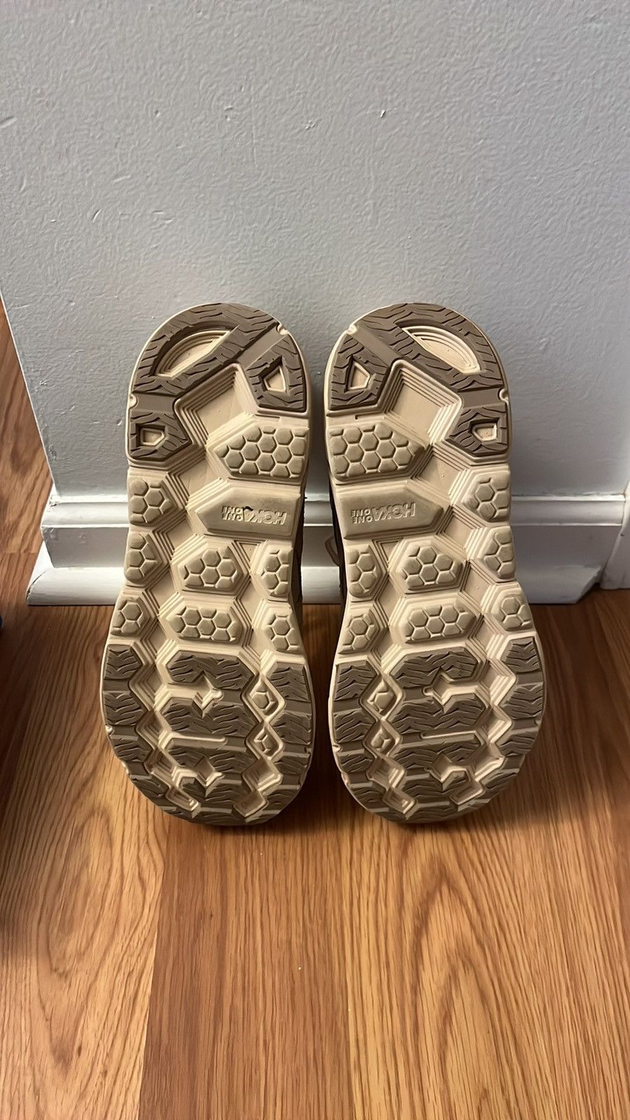 Hoka Hoka u Clifton suede Size US 8.5 / IT 38.5 - 2 Thumbnail