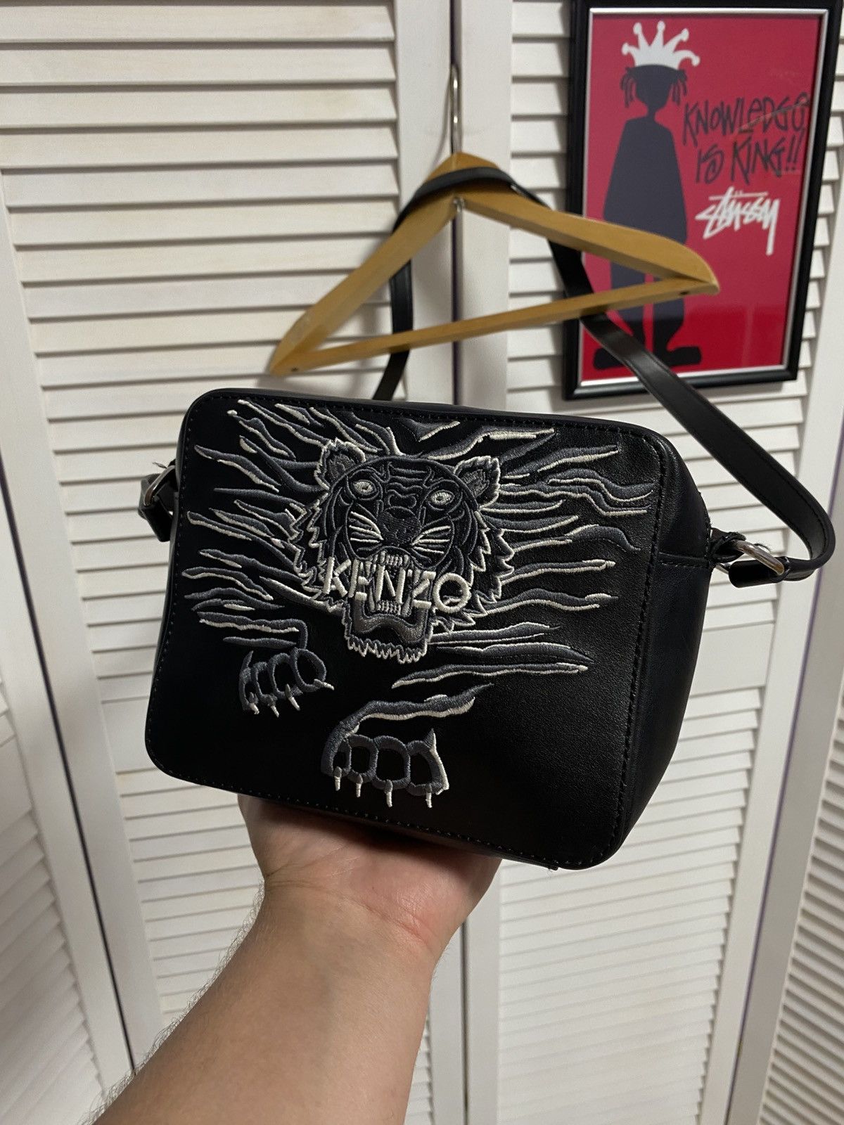 Kenzo Leather Sling Bag Kenzo Exterior Messenger Tiger Crossbody Size ONE SIZE - 1 Thumbnail