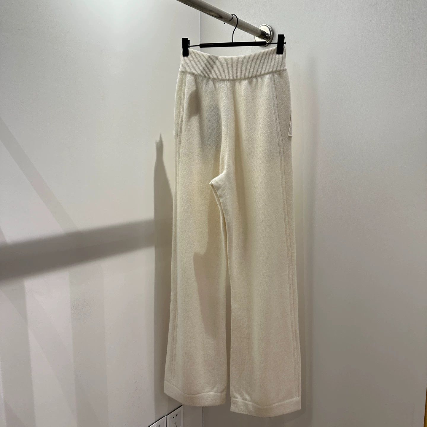 Hermes HERMES may484 solid cashmere casual pants 36 Size 26" / US 2 / IT 38 - 2 Thumbnail