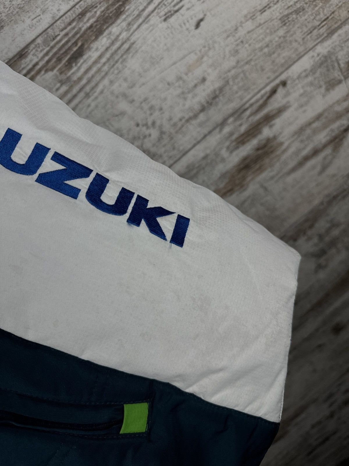 Vintage Mens Vintage Suzuki racing vest firelli formula 1 rare Size US XL / EU 56 / 4 - 9 Thumbnail