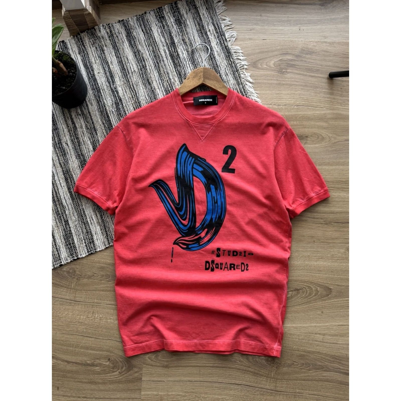 Dsquared2 VINTAGE Dsquared2 T-Shirt Mens Short Sleeve Red S Logo 90s Y2K Fashion Sports Casual Cotton Size US S / EU 44-46 / 1 - 3 Thumbnail