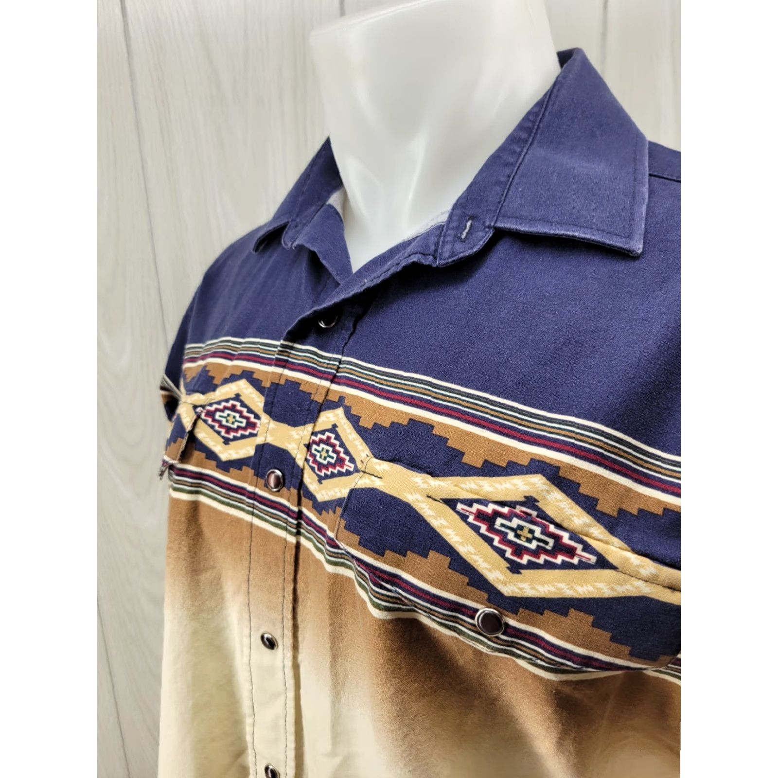 Brooks VINTAGE Brooks & Dunn Distressed Aztec Tribal Pearl Snap Western Rodeo Cowboy Shirt L Size US L / EU 52-54 / 3 - 3 Thumbnail