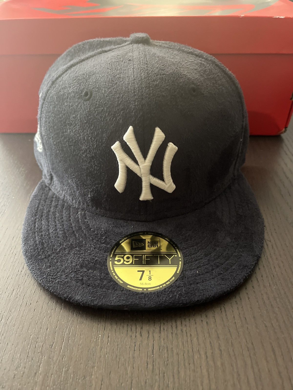 Hat Club × MLB × New Era New York Yankees Fitted Size 7 1/8 Size ONE SIZE - 1 Thumbnail
