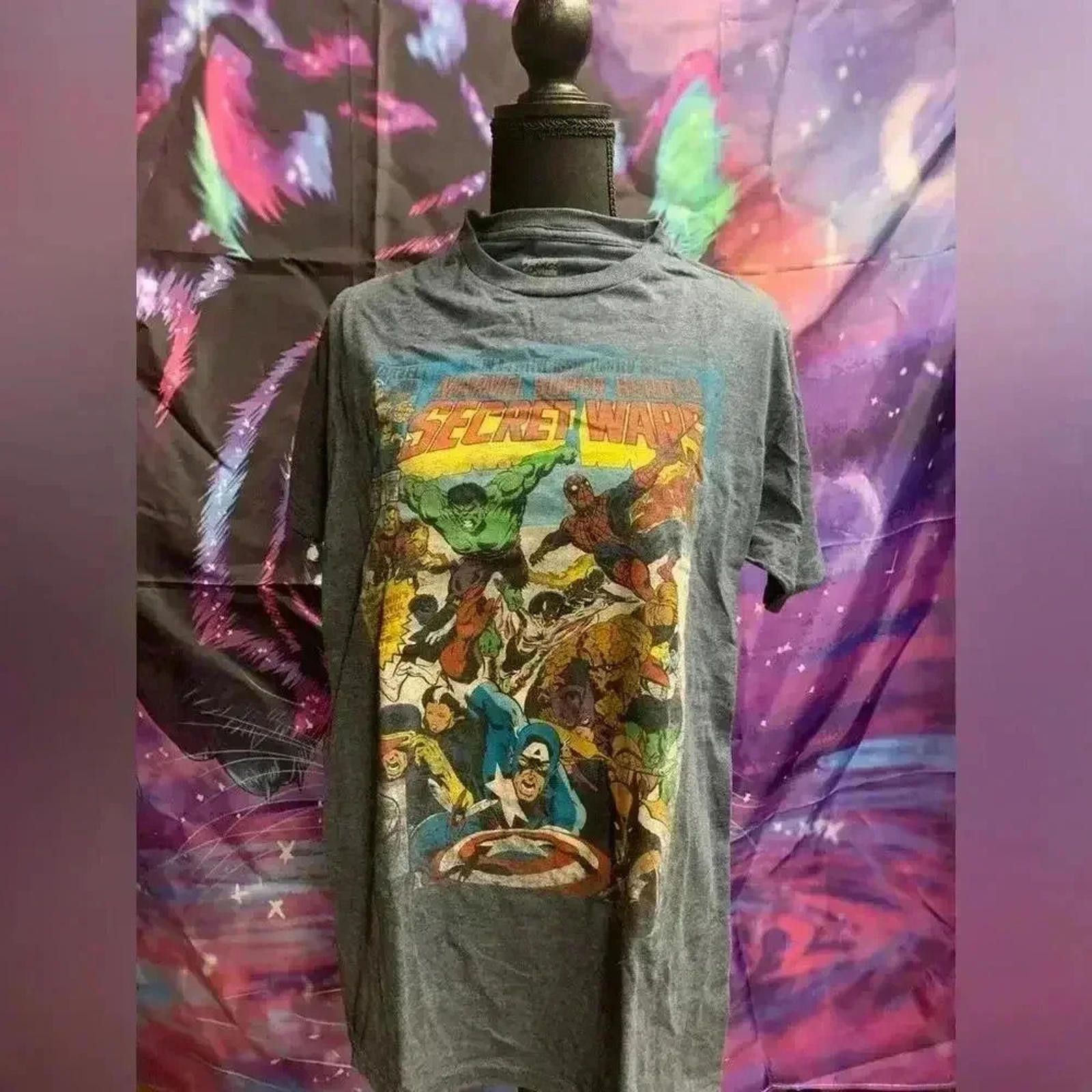 Designer Comic T-shirt Size US M / EU 48-50 / 2 - 1 Preview