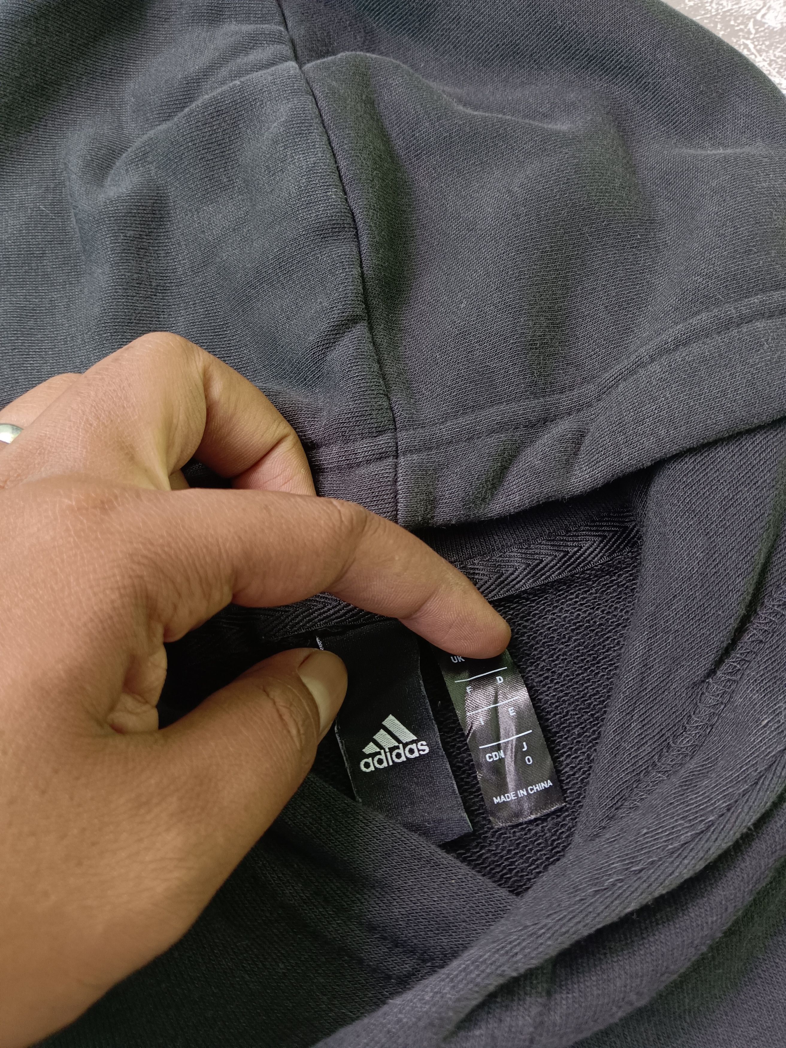 Adidas × Japanese Brand × Vintage Adidas Black Hoodie Size US L / EU 52-54 / 3 - 3 Thumbnail
