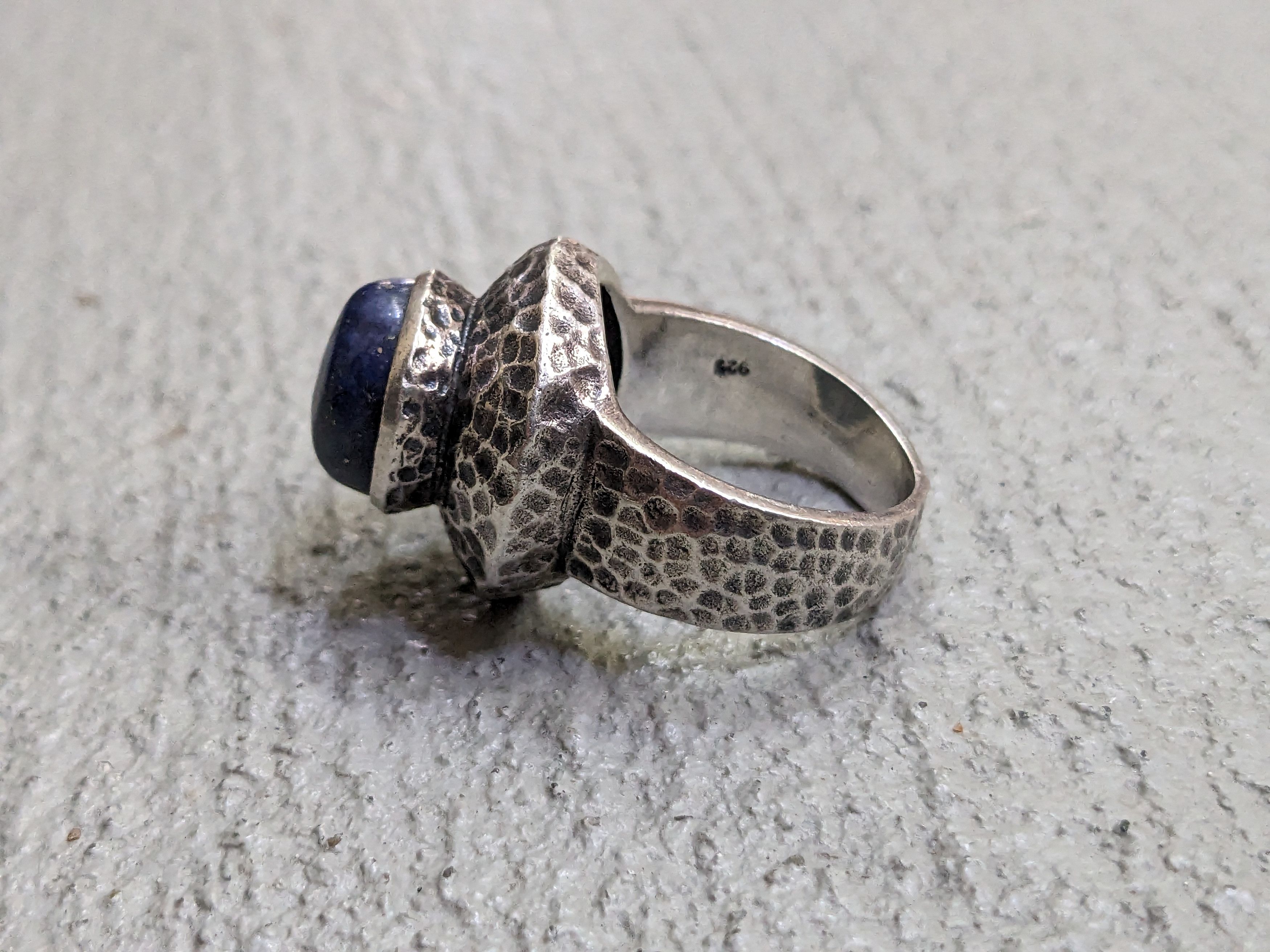 Jewelry Vintage Sterling Silver Ring Blue Lapis Lazuli 8 Hammered Size ONE SIZE - 3 Thumbnail