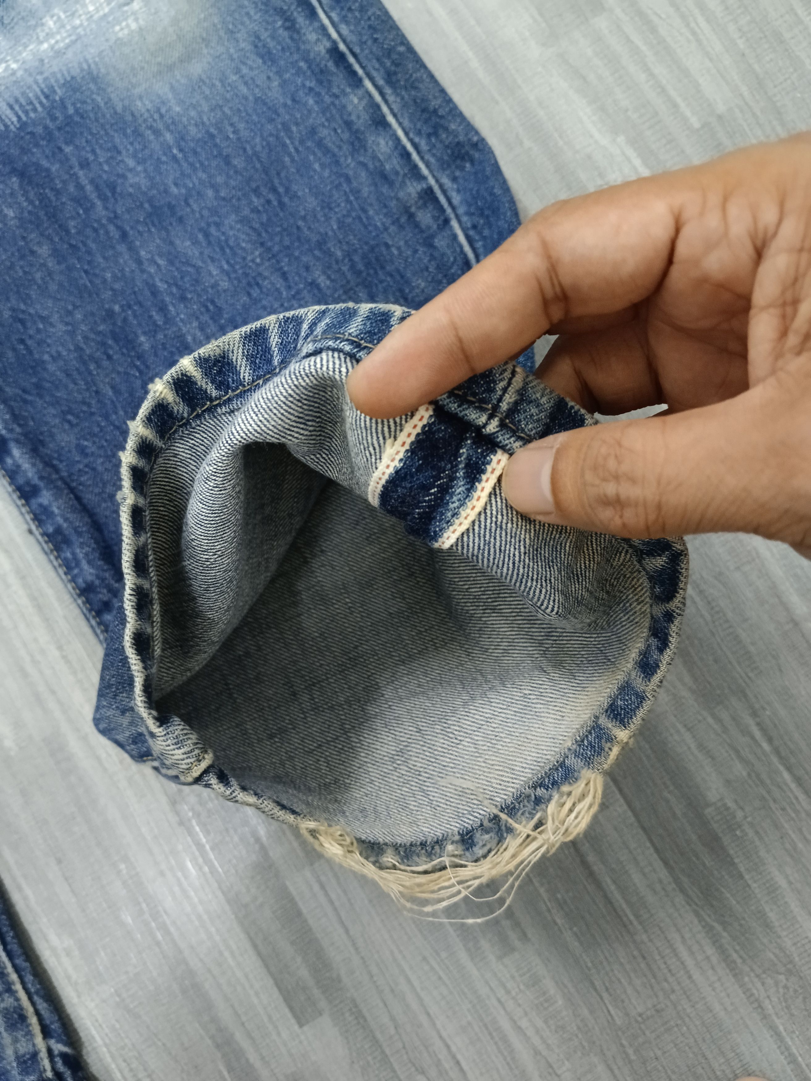 Levi's VINTAGE 90s LEVIS 702 SELVEDGE BUCKLE BELT Size US 27 - 7 Thumbnail