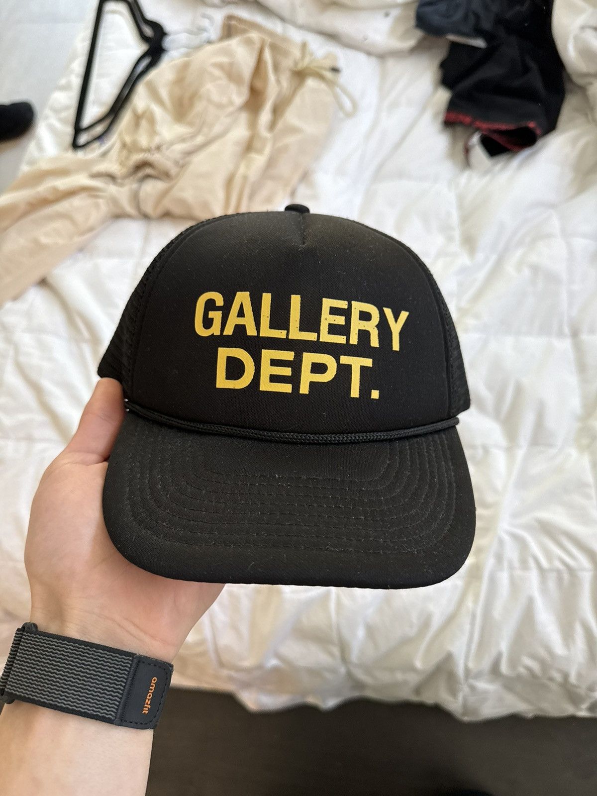 Gallery Dept. Gallery dept yellow logo trucker Size ONE SIZE - 1 Thumbnail