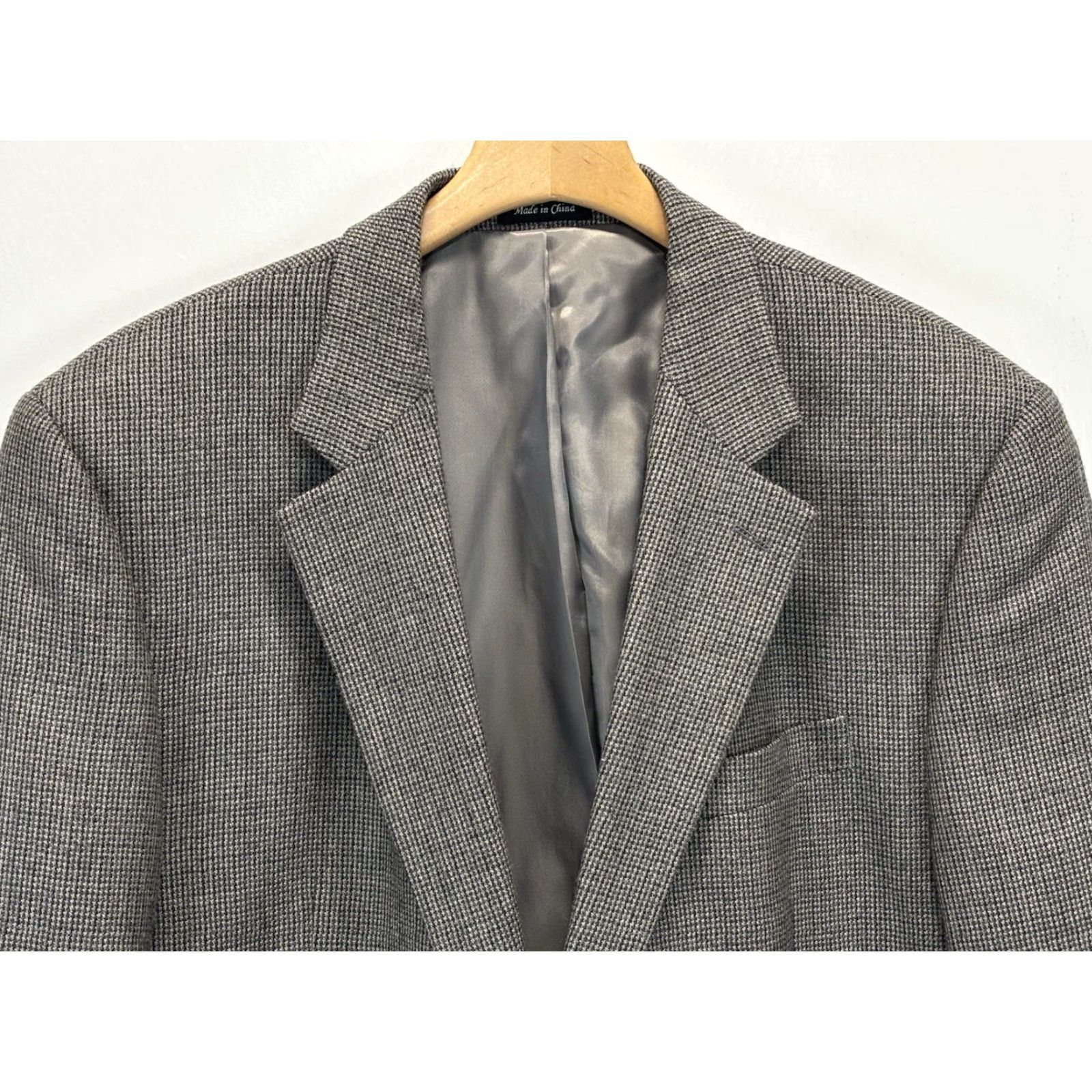 Chaps VINTAGE Chaps Wool Blazer Sport Coat Mens 42L Brown Check 2 Button Sports Size 42R - 2 Thumbnail