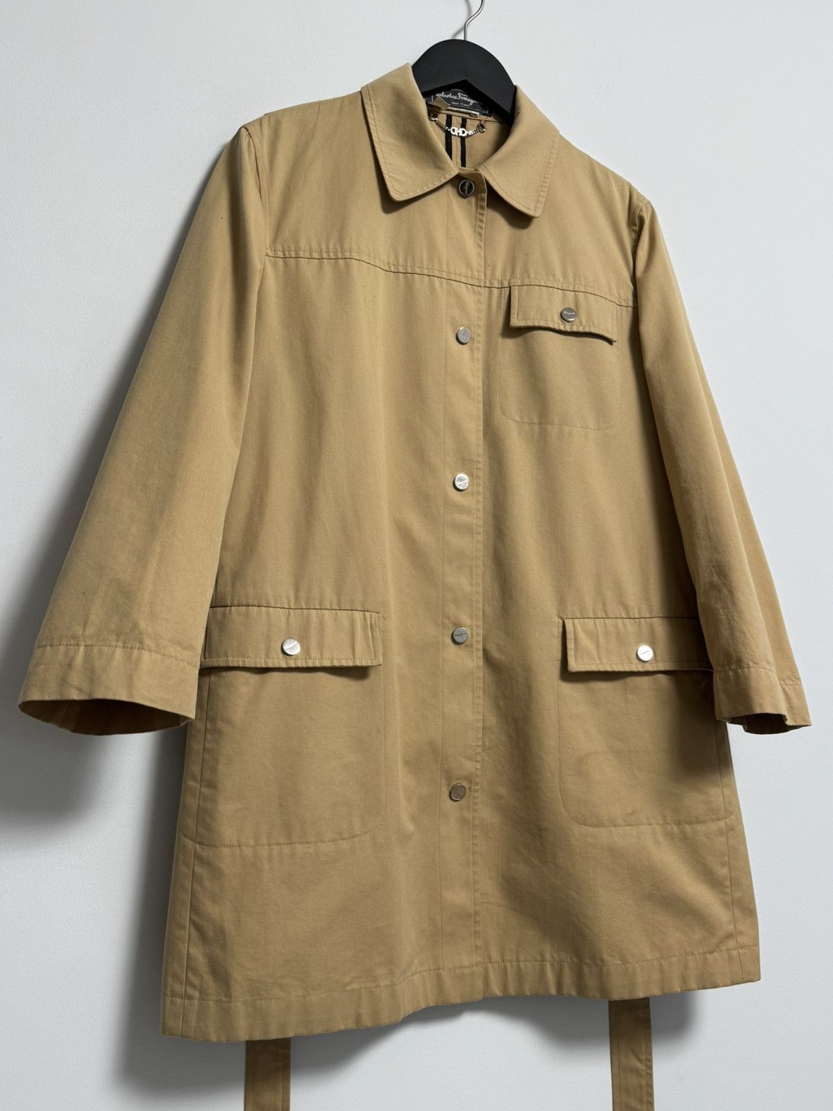 Salvatore Ferragamo Vintage Salvatore Ferragamo Monogram Inside Trench Jacket Size M / US 6-8 / IT 42-44 - 9 Thumbnail