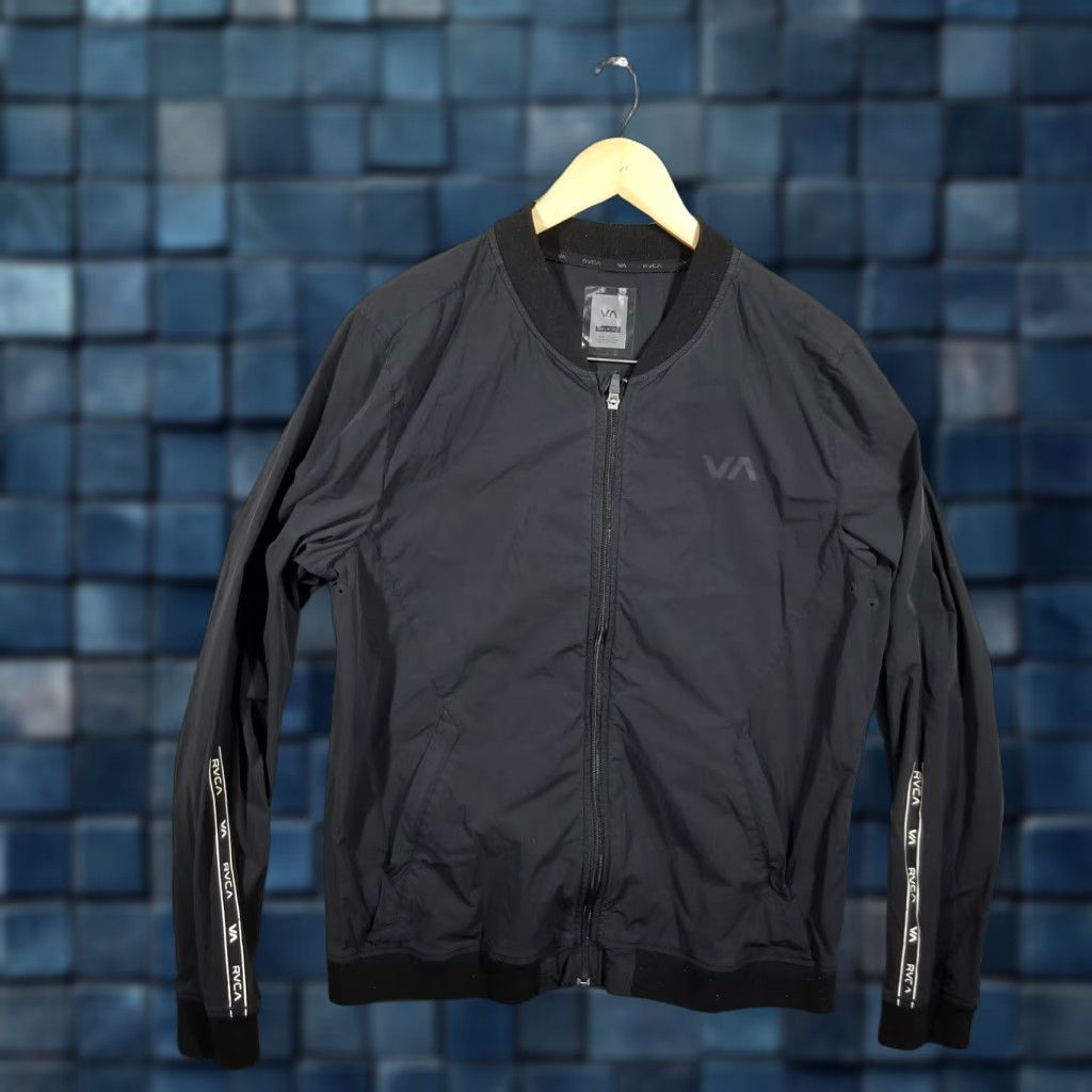 RVCA RVCA Men's SPORT BOMBER Jacket Medium Black Resin Skater Surf Surfing Size US M / EU 48-50 / 2 - 1 Thumbnail