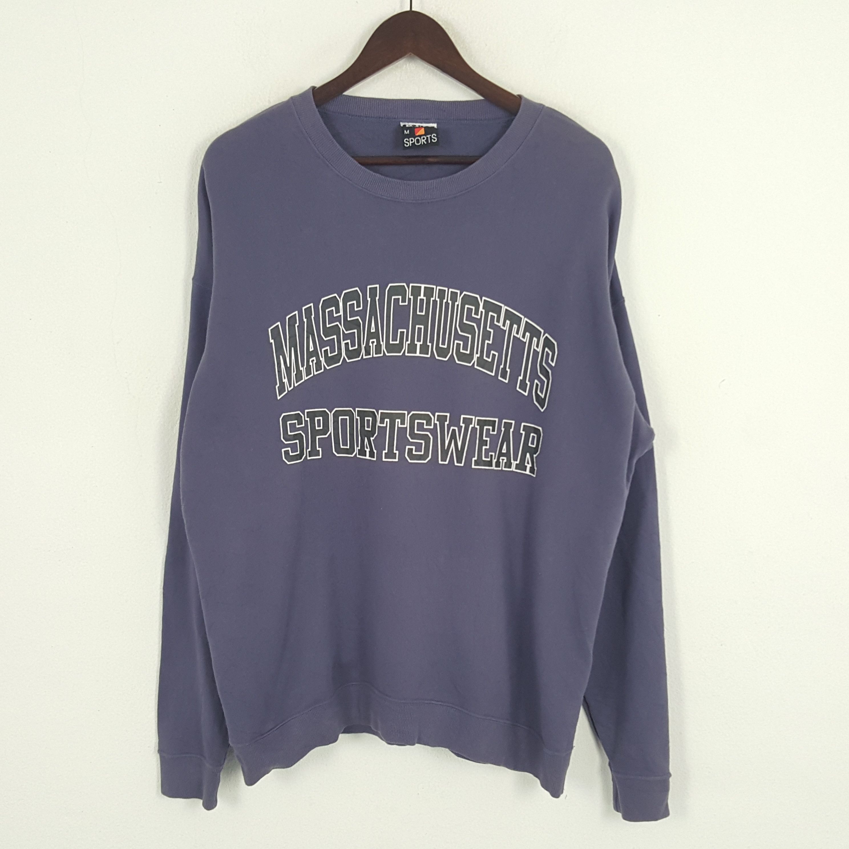 Vintage Vintage MASSACHUSETTS Sportswear Sweatshirts Size US XL / EU 56 / 4 - 1 Thumbnail