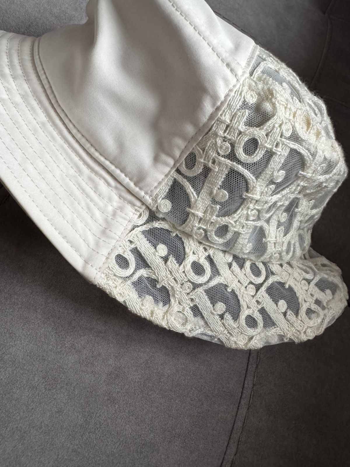 Dior DIOR bucket hat check sizes in photos and by tape measure Size ONE SIZE - 2 Thumbnail