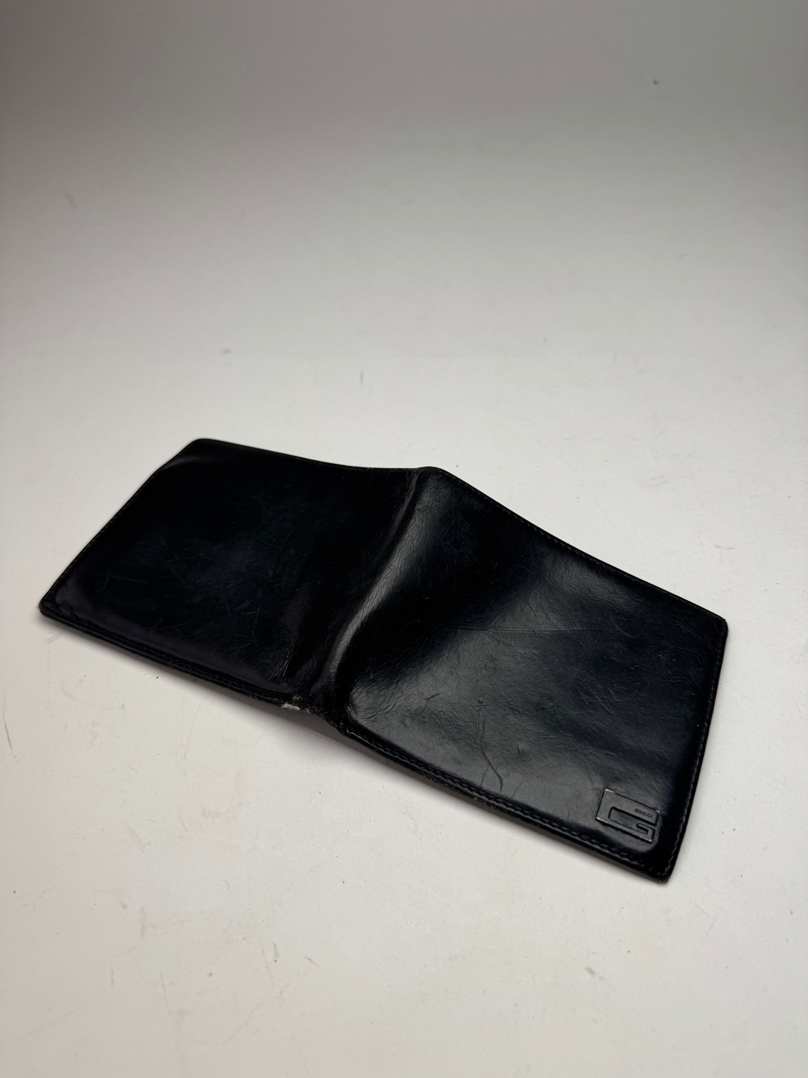 Gucci Vintage Flapable Leather Wallet Black Size ONE SIZE - 1 Thumbnail