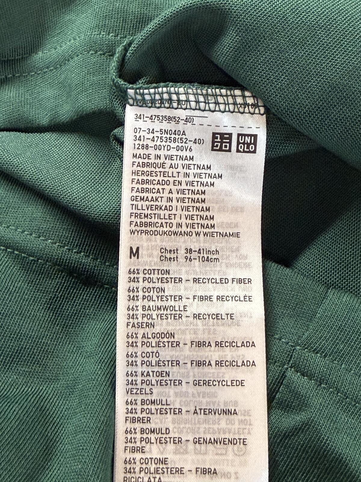 Other Uniqlo dark green cotton tshirt in size M Size US M / EU 48-50 / 2 - 2 Thumbnail