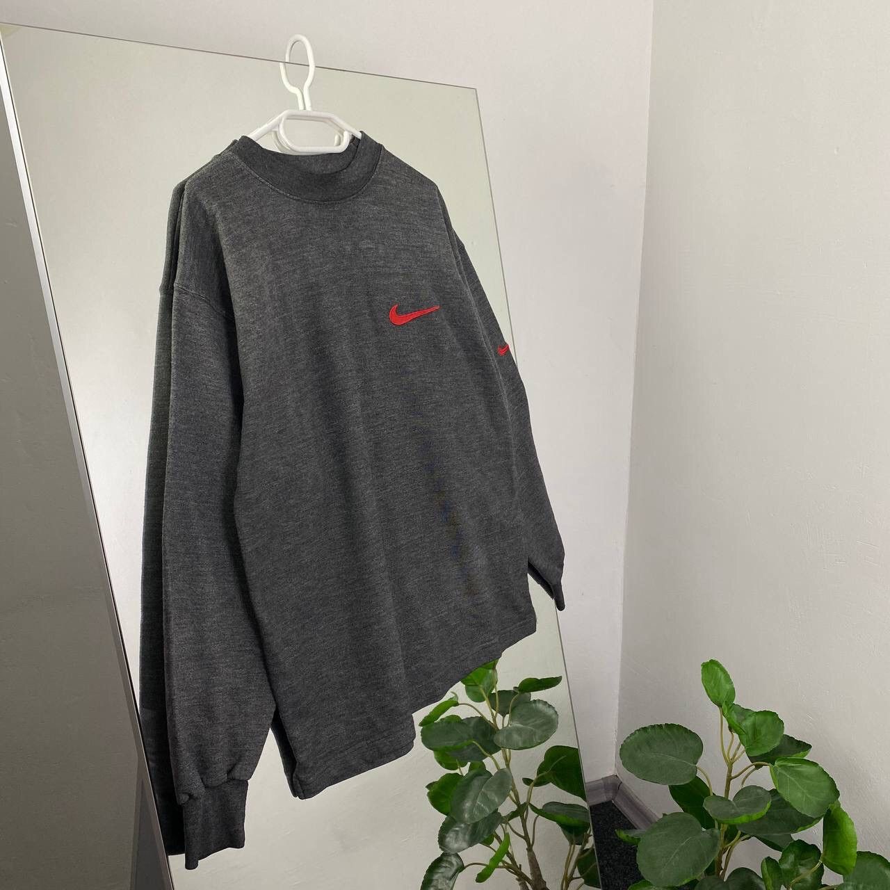 Nike 90s Vintage Nike Sweatshirt Swoosh Boxy Fit Size US XL / EU 56 / 4 - 2 Thumbnail