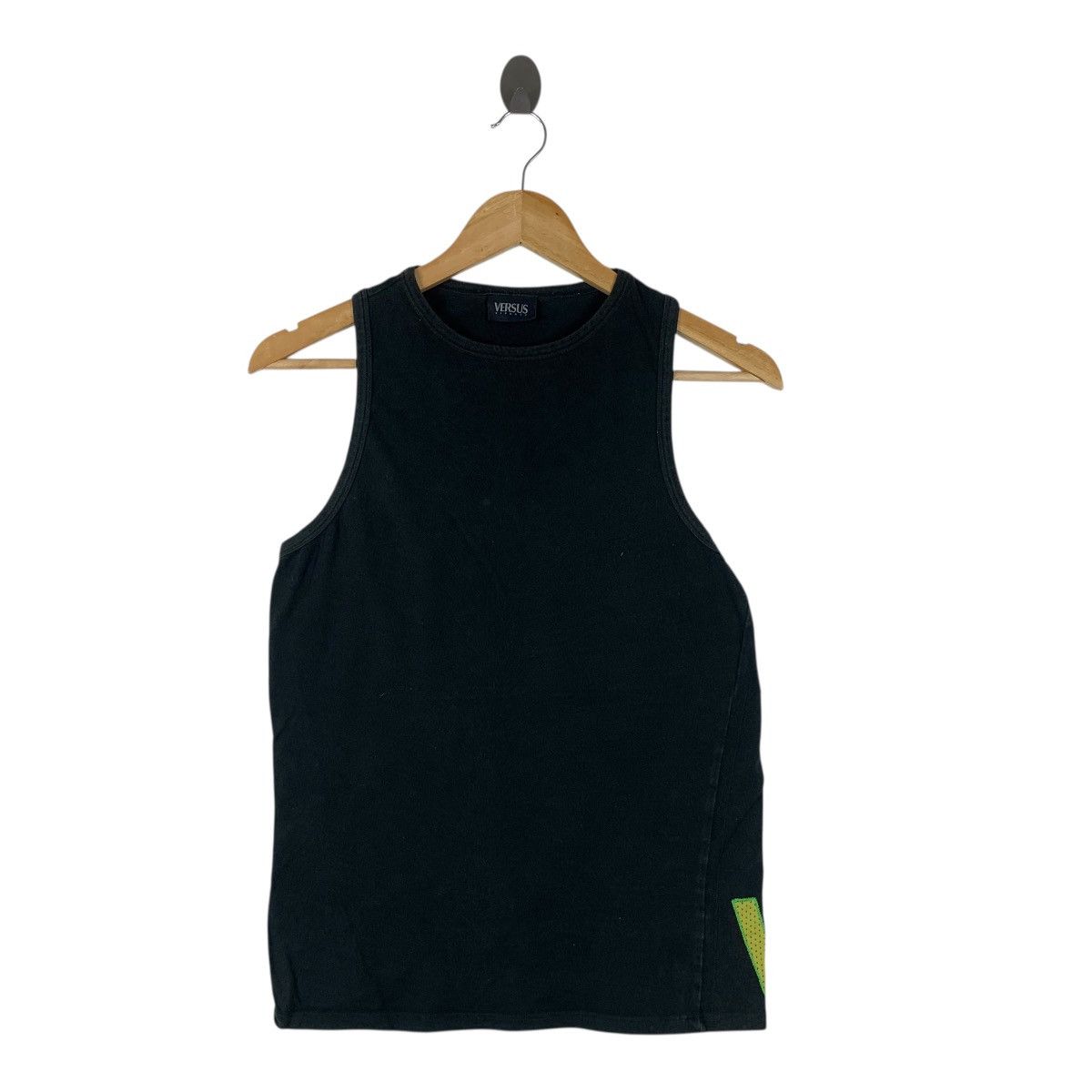 Versace VERSACE VERSUS COLLECTION Made In Italy Tank Top Tee Shirt Size XS / US 0-2 / IT 36-38 - 4 Thumbnail