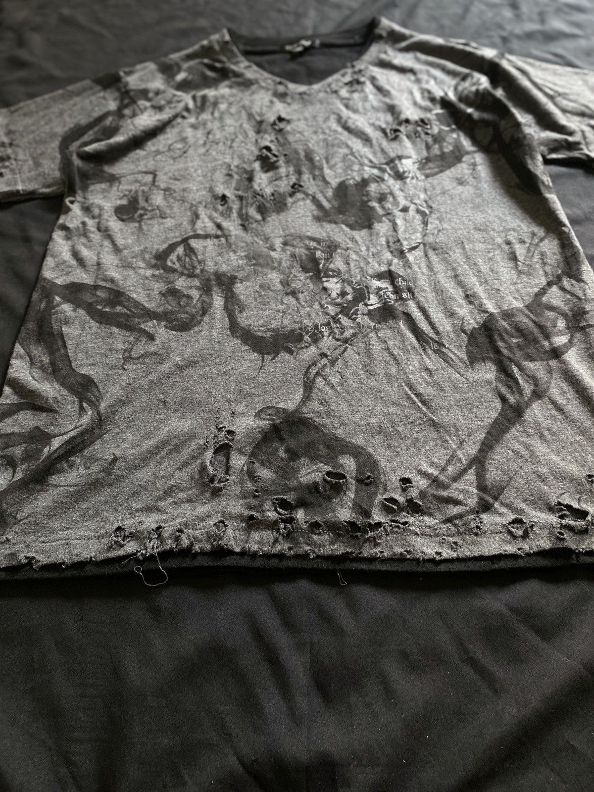 Yohji Yamamoto Clash Ahead Distressed Poem Abstrak ERD Tshirt Size US L / EU 52-54 / 3 - 2 Thumbnail