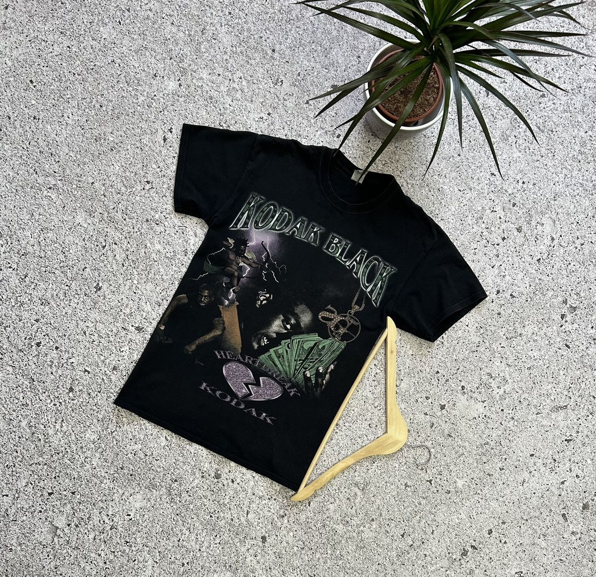 Band Tees × Rap Tees Vintage Rare Kodak Black Heartbreak Album shirt y2k hype Size US M / EU 48-50 / 2 - 1 Thumbnail