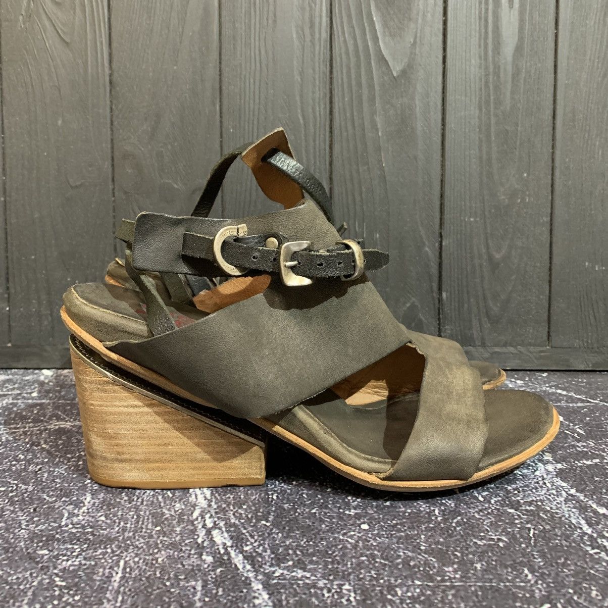 A.S.98 A.S 98 Airsteps Women’s Reeve Leather Sandals Size 41 Size US 11 / IT 41 - 1 Thumbnail