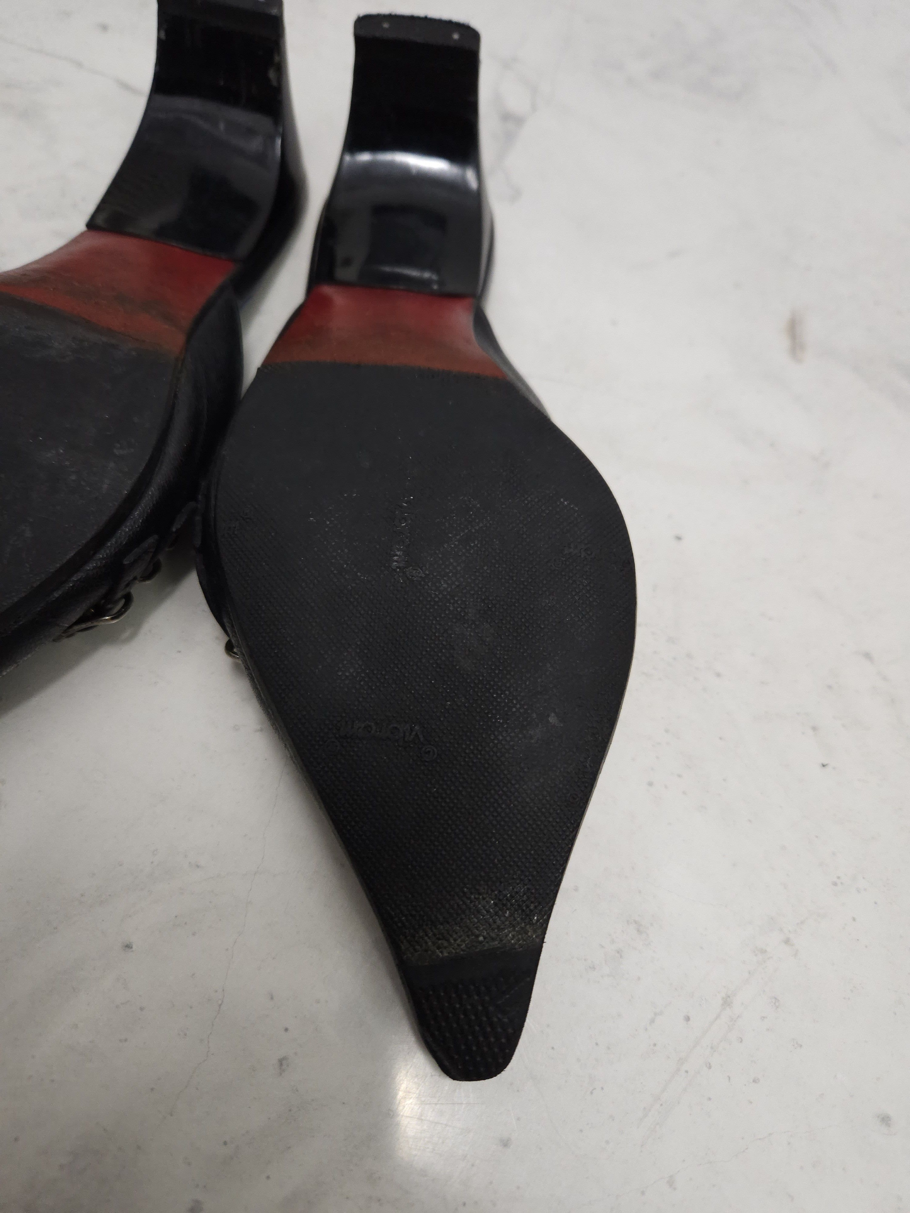 Vintage Archive y2k black leather pointed toe mules with buckles Size US 5 / IT 35 - 19 Thumbnail
