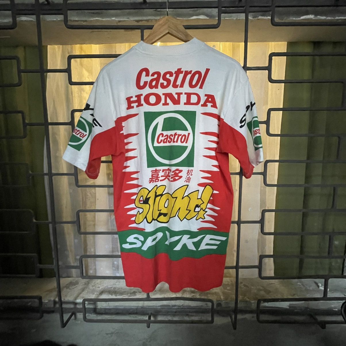 Vintage Castrol racing vintage Size US XL / EU 56 / 4 - 3 Thumbnail