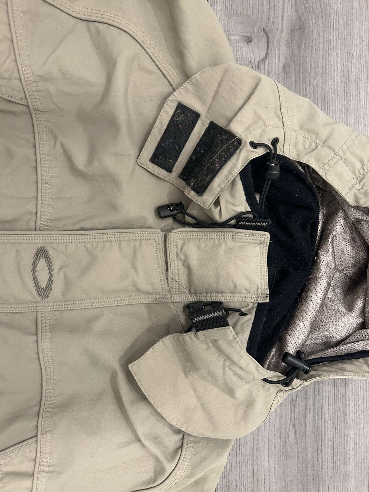 Oakley Vintage Oakley software gorpcore jacket Size US L / EU 52-54 / 3 - 4 Thumbnail