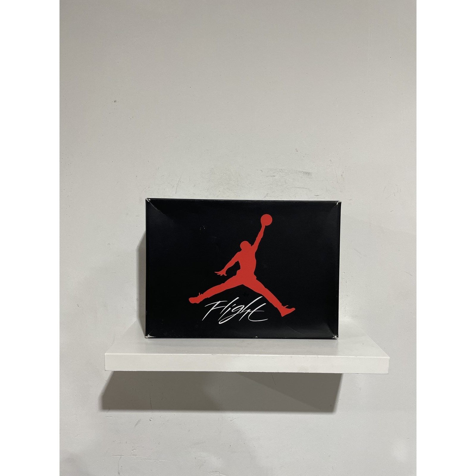 Jordan Brand NIKE JORDAN 4 TAUPE HAZE SIZE 5Y PREOWNED Size US 5 / EU 37 - 9 Thumbnail