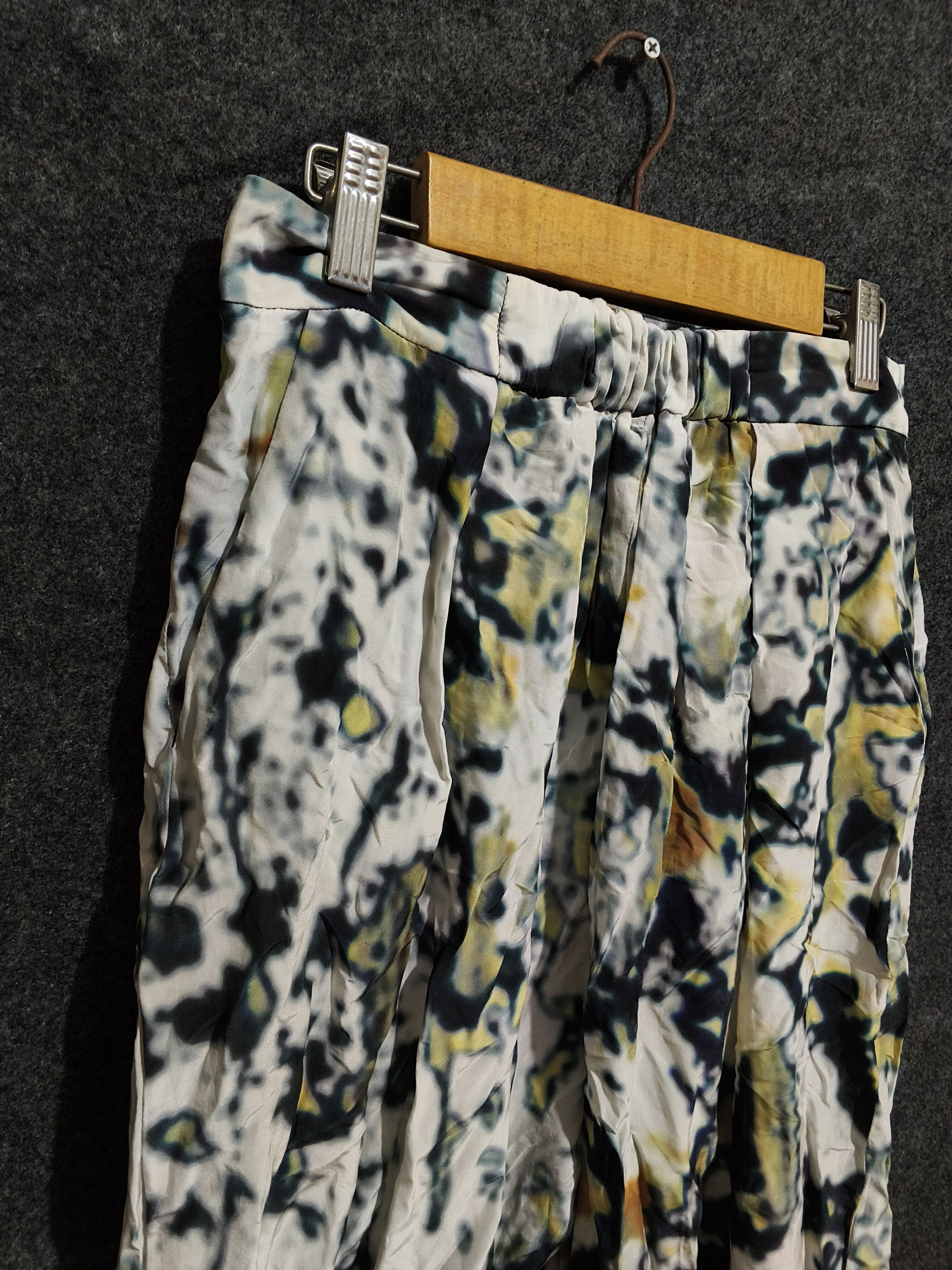 Vivienne Westwood Vivienne Westwood Silk Pants abstract Printing Size 26" / US 2 / IT 38 - 4 Thumbnail