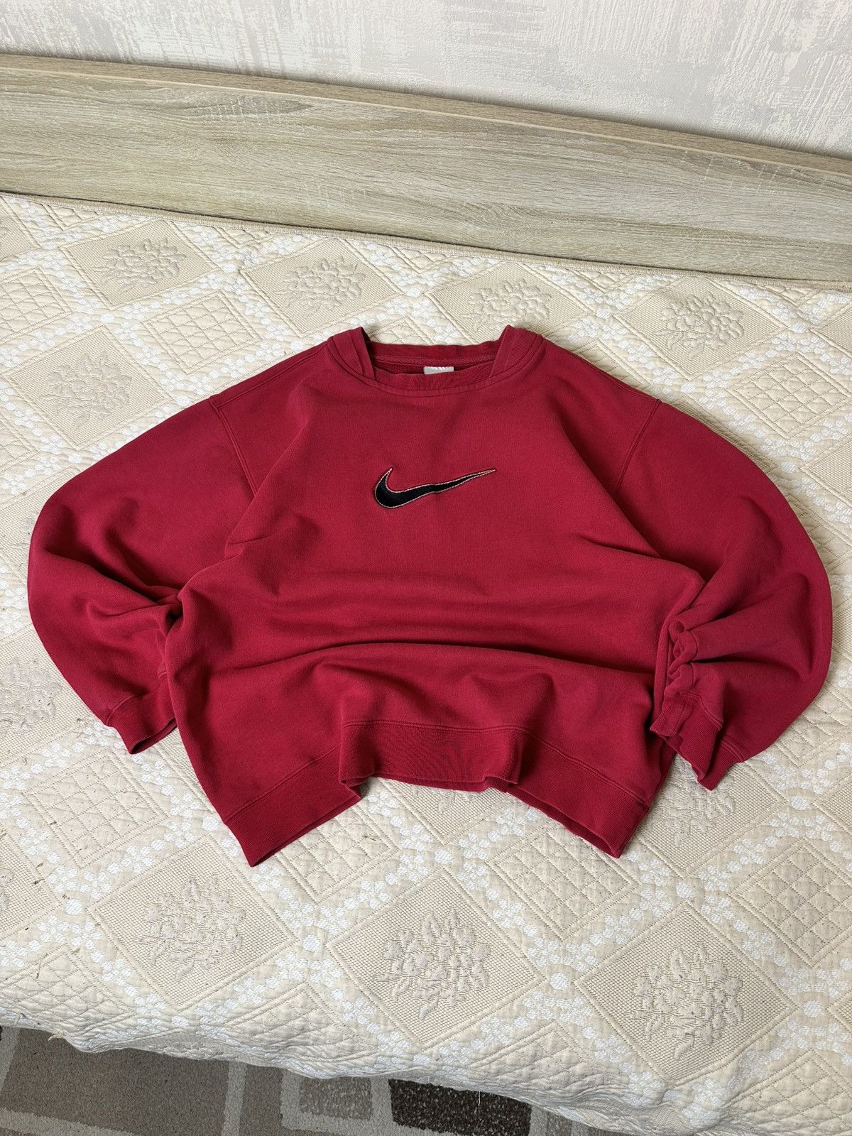 Nike 🔥 90s Big Logo Swoosh Nike Burgundy Sweatshirt Pullover 00s Size US S / EU 44-46 / 1 - 1 Thumbnail