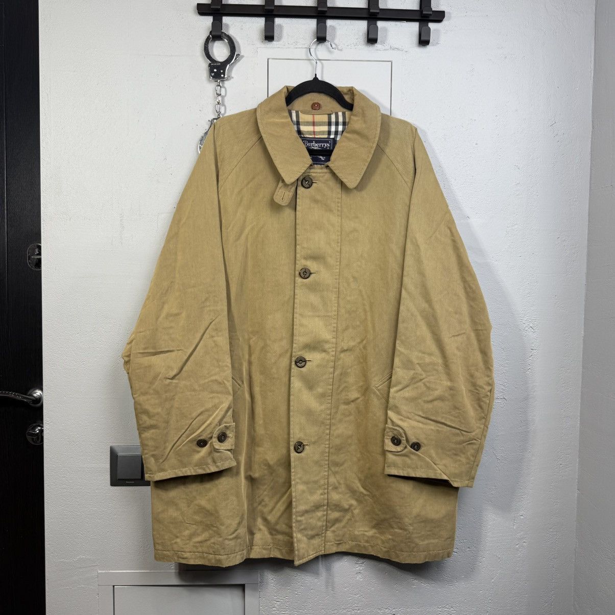 Burberry Vintage Burberry’s Trench Coat Burberry’s Size US M / EU 48-50 / 2 - 1 Thumbnail