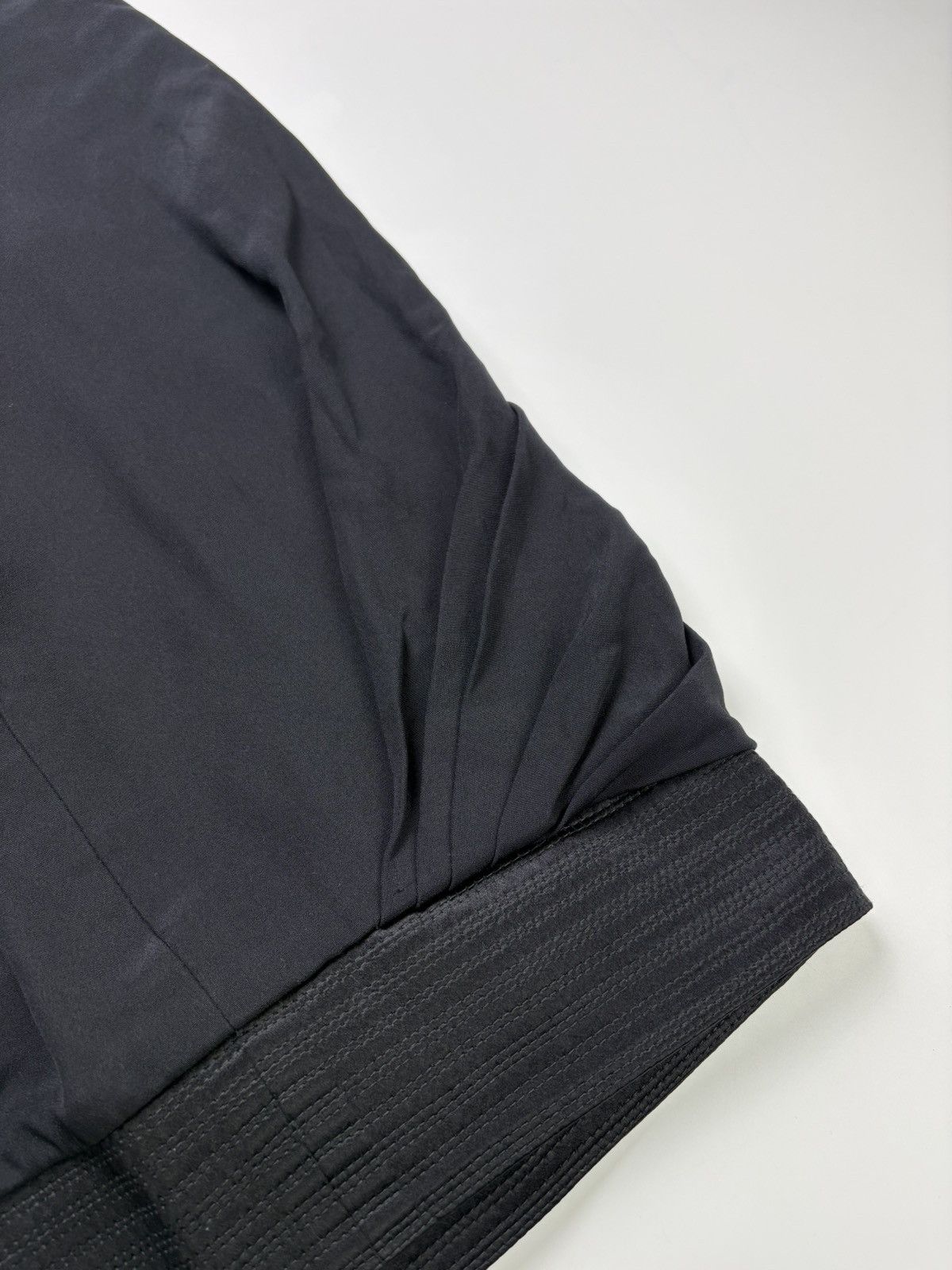 Versace Vintage Gianni Versace Silk Skirt Size 26" / US 2 / IT 38 - 3 Thumbnail
