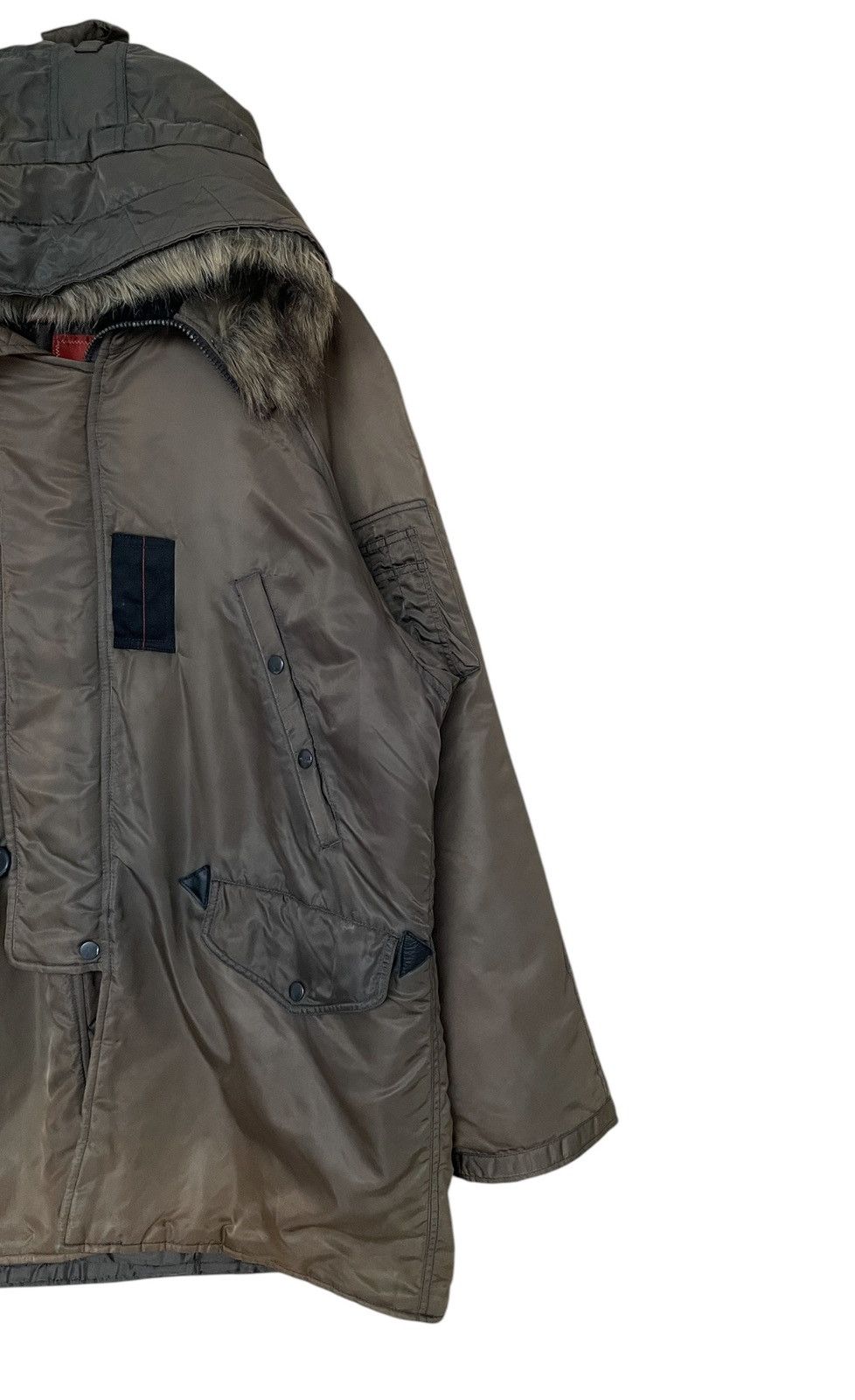 Avirex × Vintage Vintage Brand Avirex Fur Parka 1990s Size US L / EU 52-54 / 3 - 6 Thumbnail