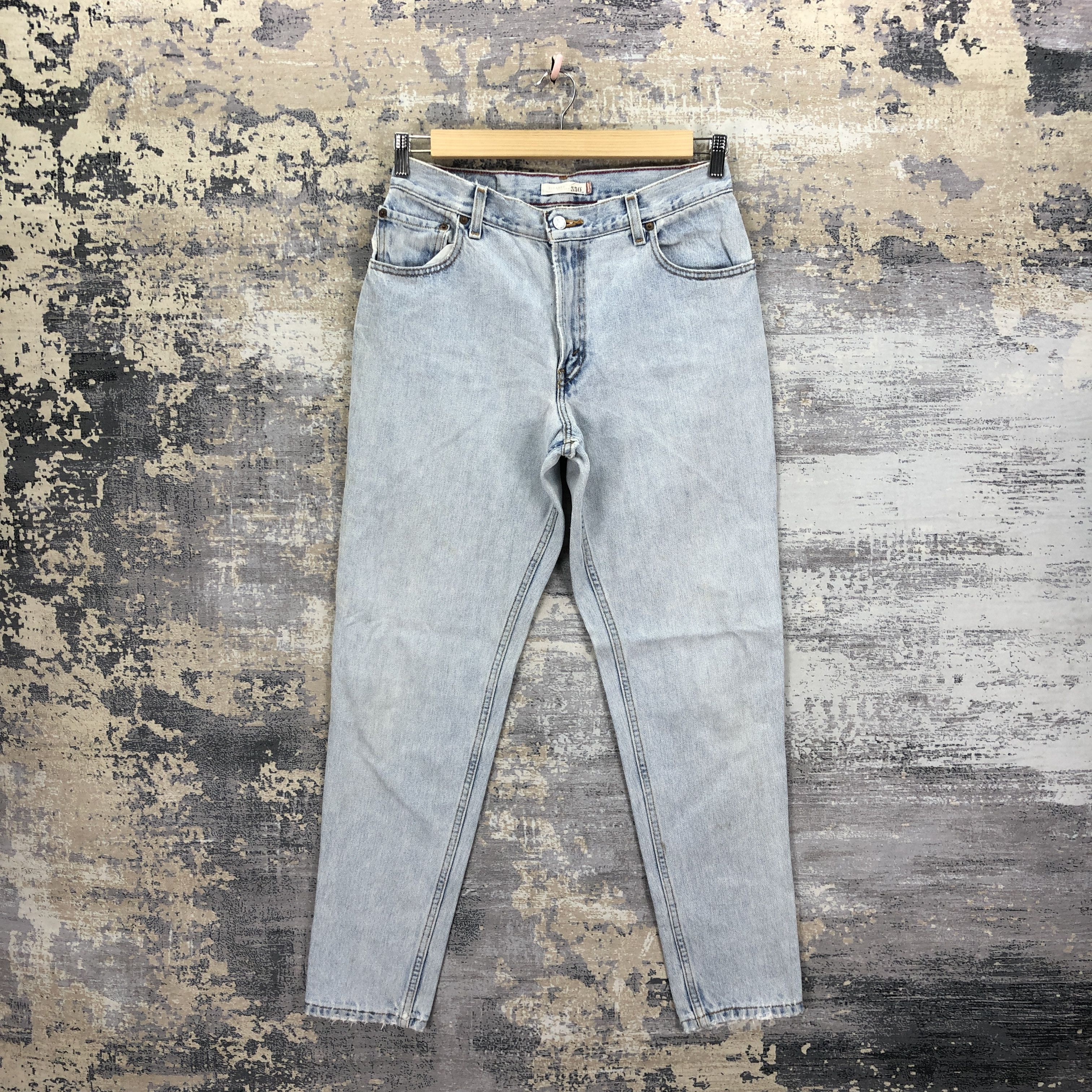 Levi's Vintage Levis 550 Light Wash Jeans Ripped Levi's Faded Denim Size US 30 / EU 46 - 1 Thumbnail