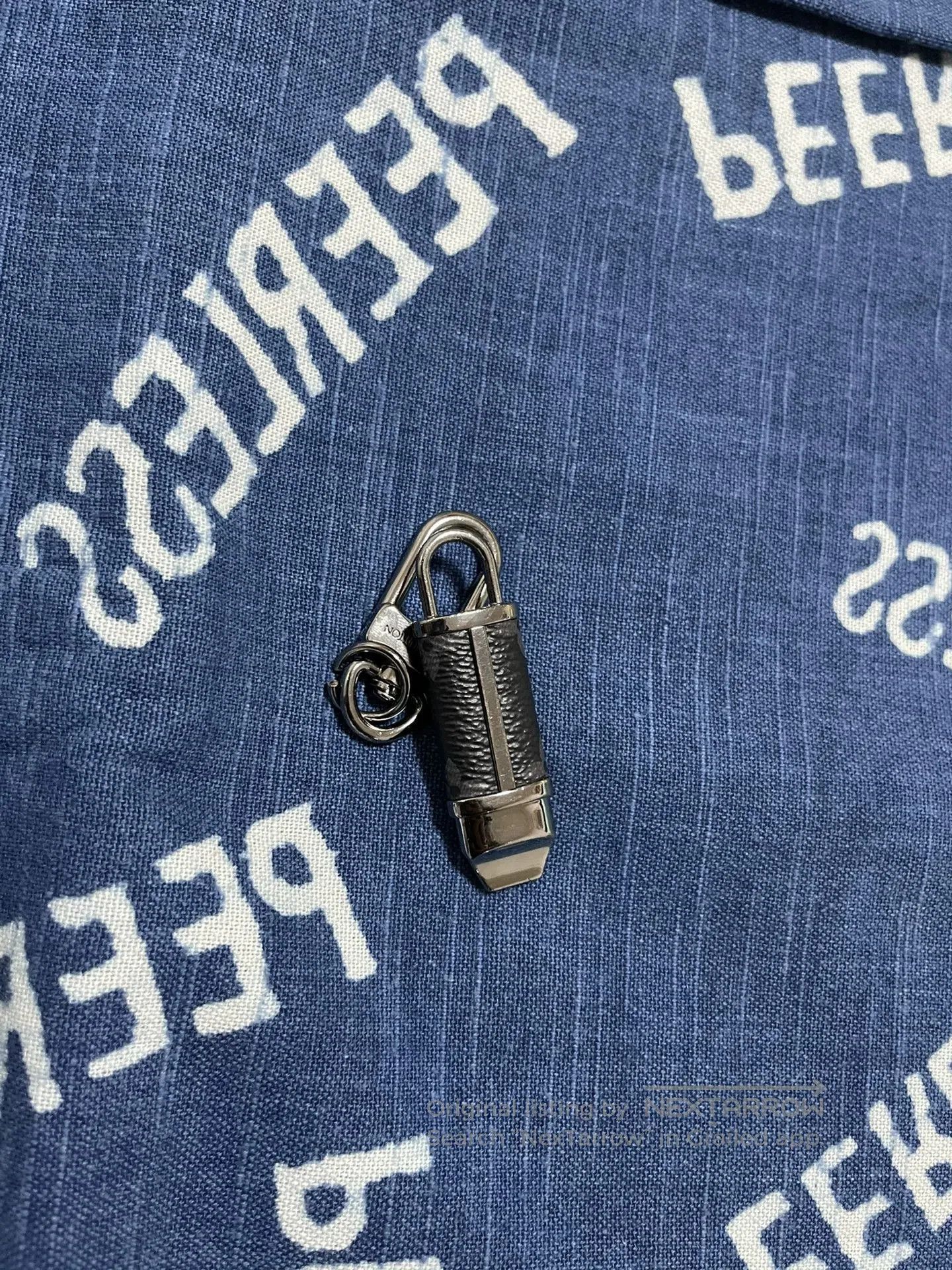 Louis Vuitton Louis Vuitton Whistle Keychain Pendant. Size ONE SIZE - 3 Thumbnail
