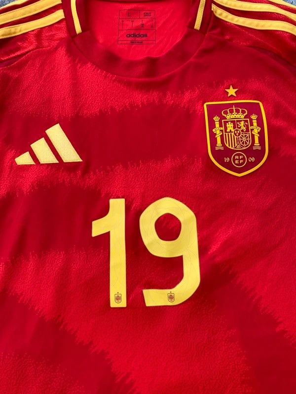 Adidas Jersey Adidas 2024/25 Spanish national team Lamine Yamal Size US L / EU 52-54 / 3 - 3 Thumbnail