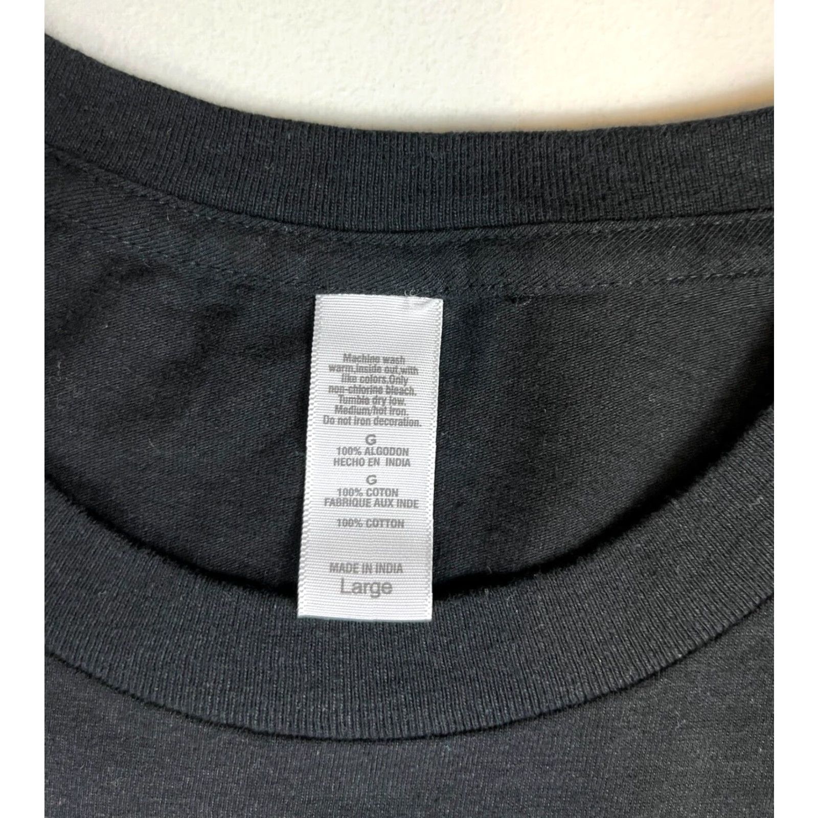 Vintage NWOT 'Revolution Must Be Sexy' Graphic T-Shirt Sz L Unisex Adult T-Shirt Black 100% Cotton Short Sleeve Crew Neck Men Womens Boys Girls XXL? Size US L / EU 52-54 / 3 - 4 Thumbnail