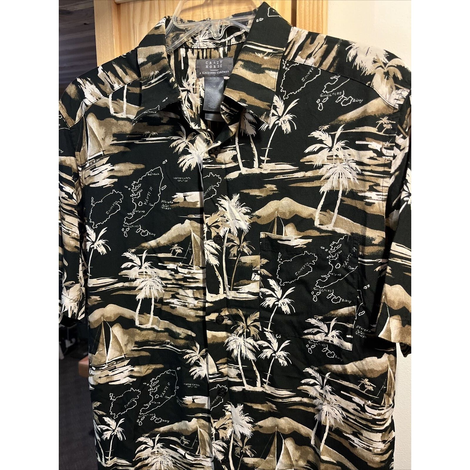 Other Crazy Horse Men's M Black Floral Button Rayon Hawaiian Shirt Size US M / EU 48-50 / 2 - 4 Thumbnail