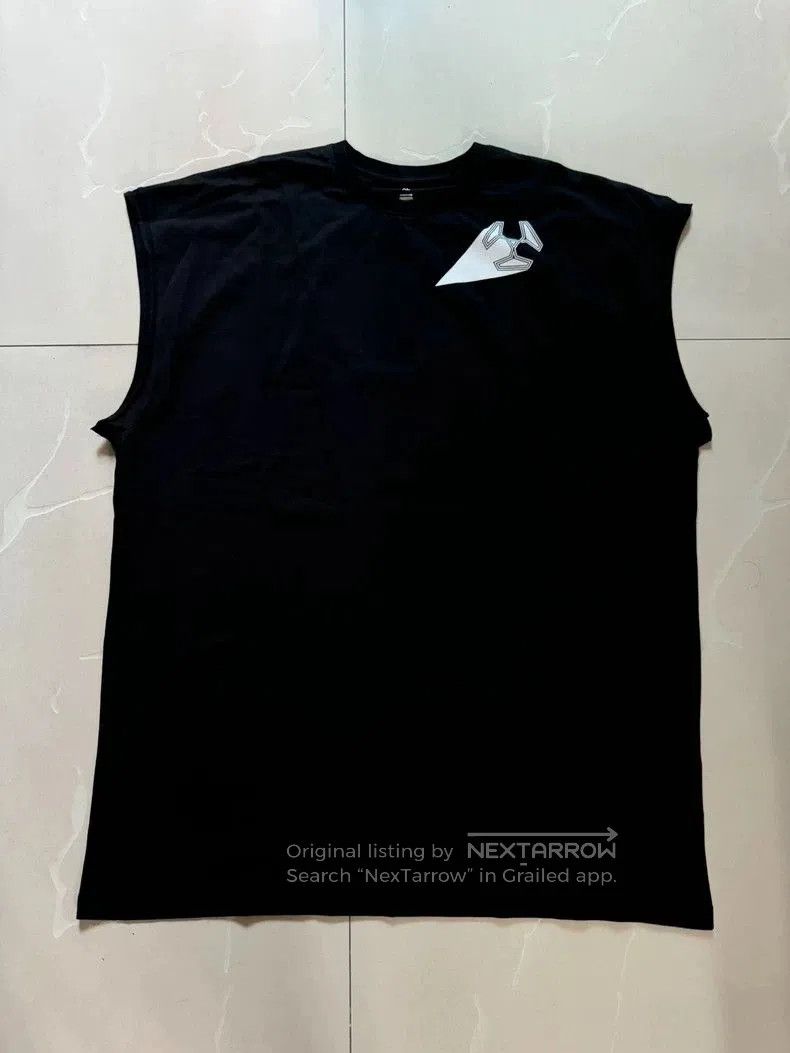 Acronym Acronym S25. Size US XL / EU 56 / 4 - 1 Thumbnail