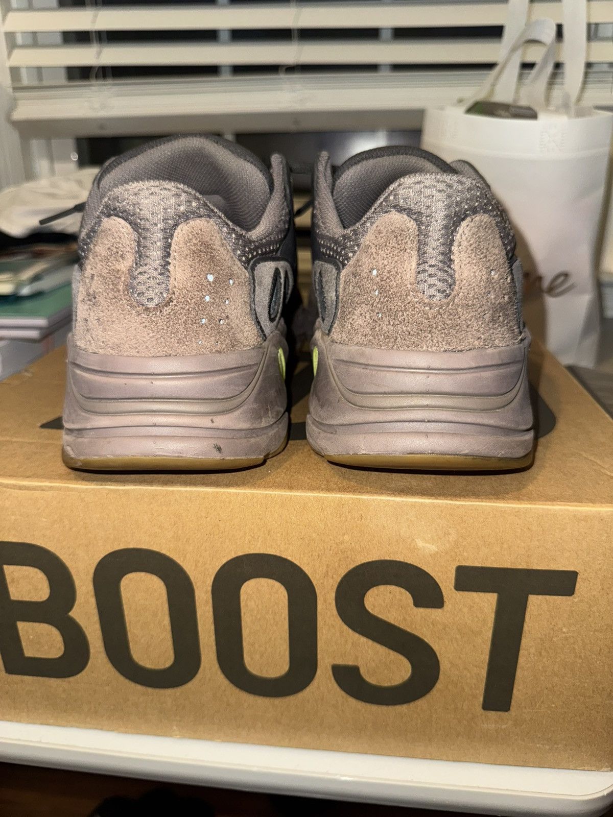 Adidas Yeezy Boost 700 Size US 10 / EU 43 - 11 Thumbnail