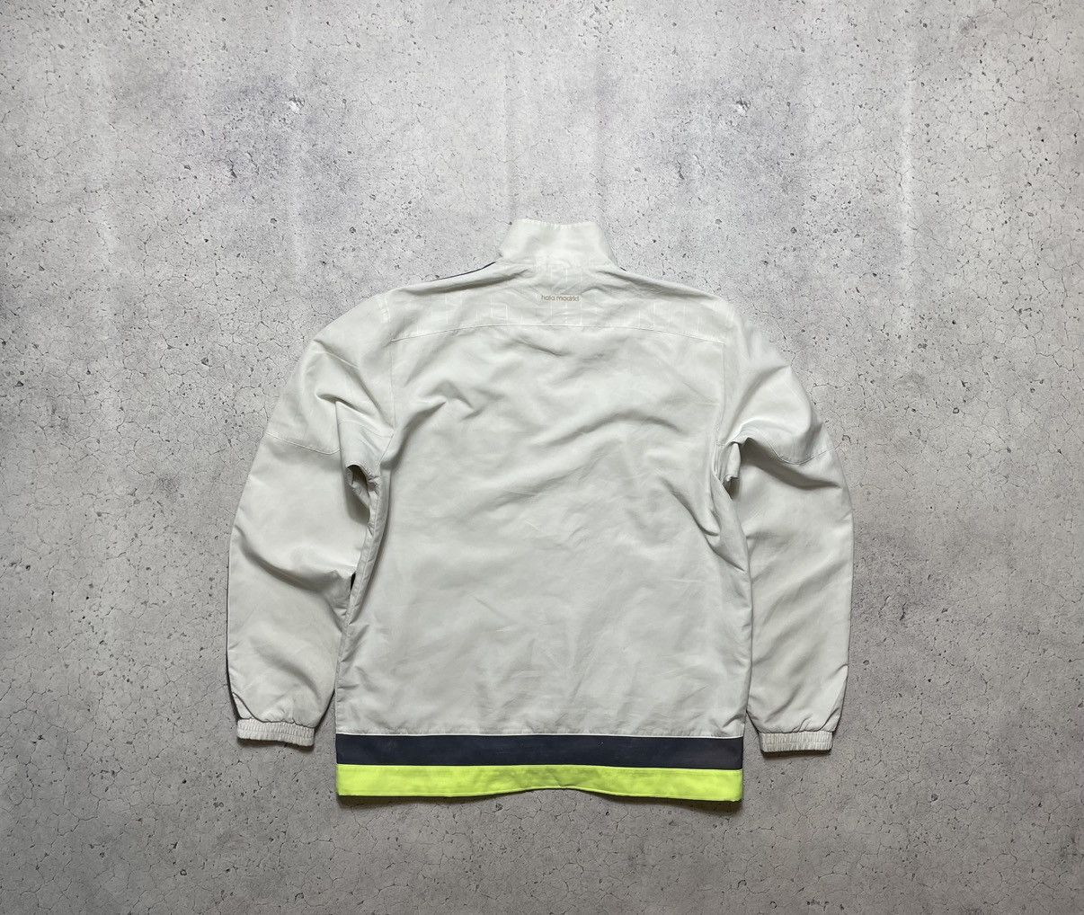 Adidas Nylon Adidas Real Madrid Blokecore Football Jacket Vintage Size US M / EU 48-50 / 2 - 2 Thumbnail