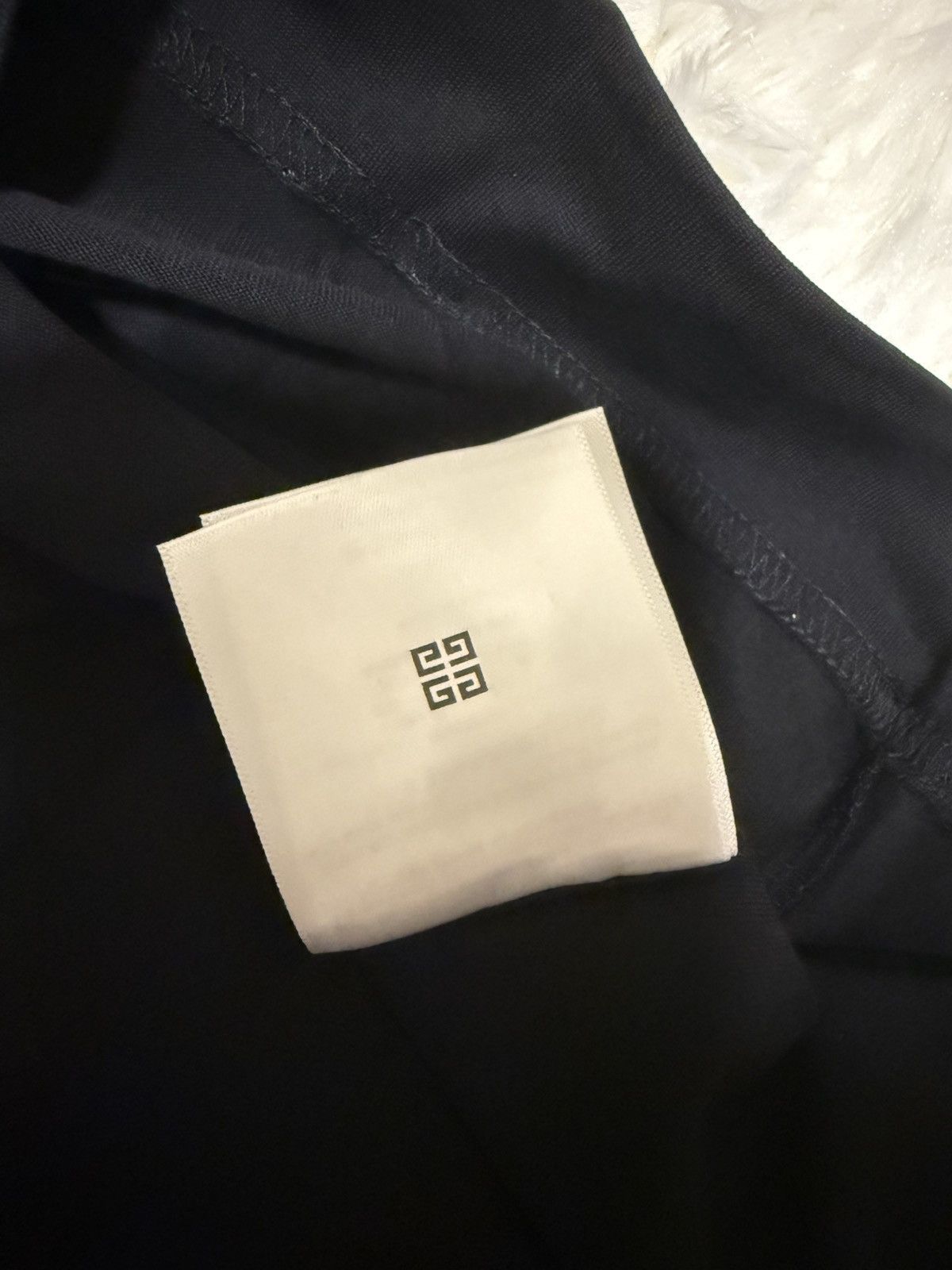 Givenchy Givenchy black t shirt Size US M / EU 48-50 / 2 - 7 Thumbnail